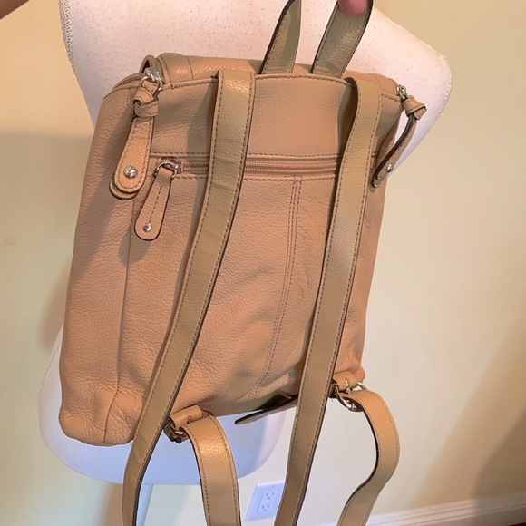 TIGNANELLO Tan Backpack With Key Chain Many Pockets Travel Neutral Festival main image 4